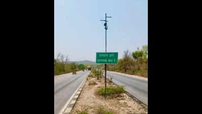 UP driver killed as truck rams container on Danua valley stretch in Hazaribag