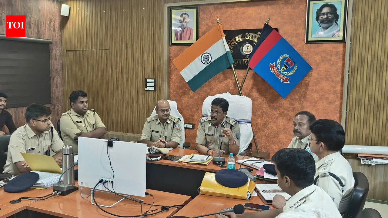 IG reviews Hazaribag policing, Muharram security