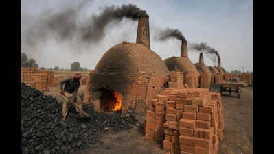 Despite CAQM ban, coal keeps burning in NCR brick kilns, finds CSE