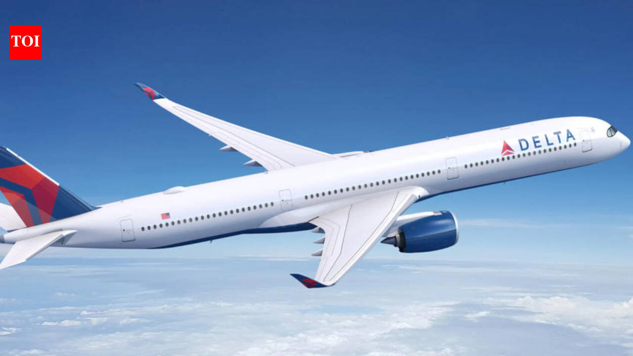 Delta Air Lines flight forced to divert after mysterious odour reported in cockpit