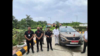 Woh Con Tha: Army, veterans nab ‘21-year-old Brigadier’