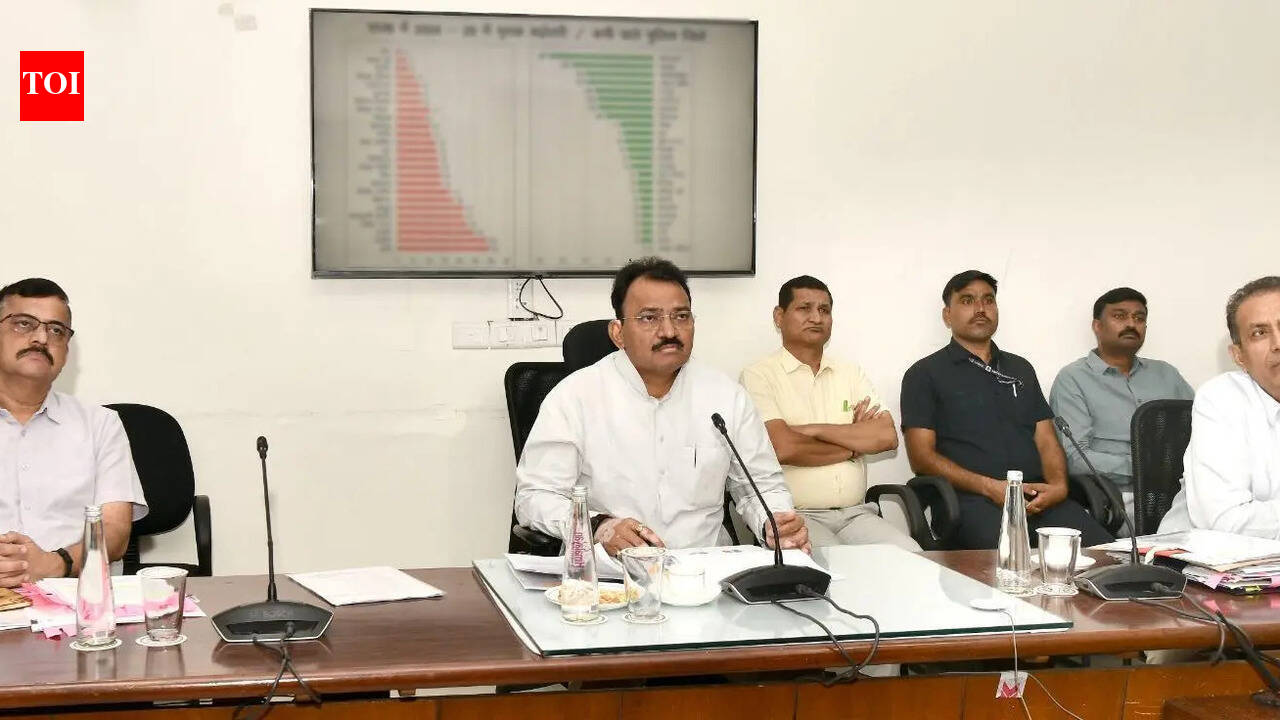 Dy CM Bairwa instructs to ensure immediate assistance to accident victims