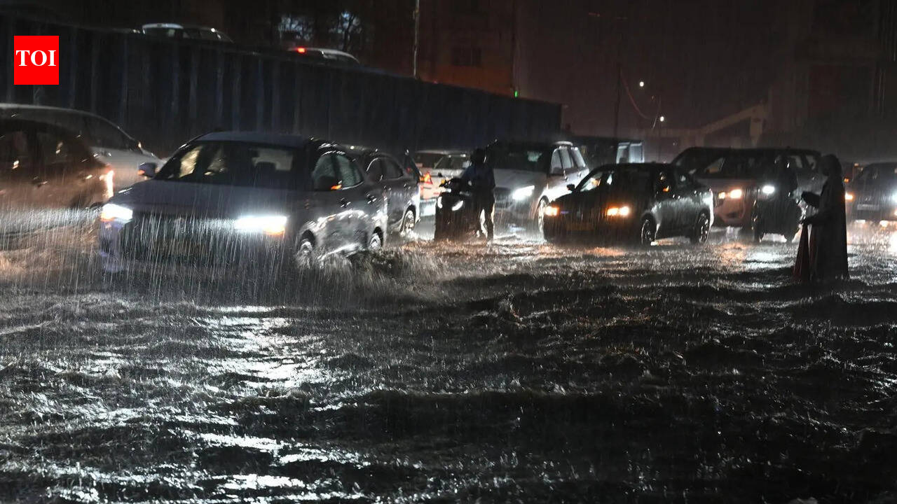 Hyd reels under rain havoc as flooded roads trigger traffic chaos across city