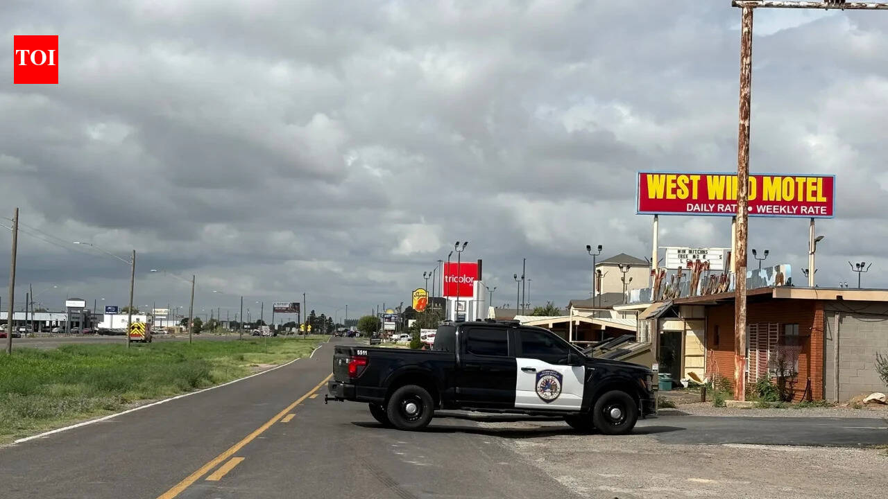 Midland Texas mass shooting: Mayor says shooter who killed 1, injured 11 was dead after hourslong standoff