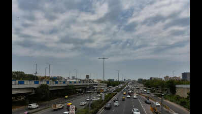 Rain, gusty winds bring minimum temperature down to 20°C in Gurgaon