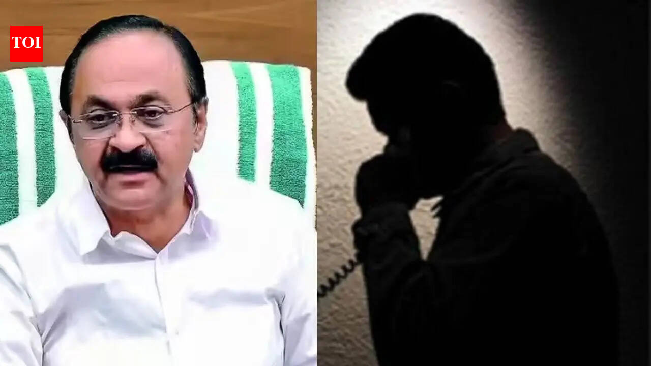 Man arrested for 'threatening' to kill Kerala CM Satheesan, family