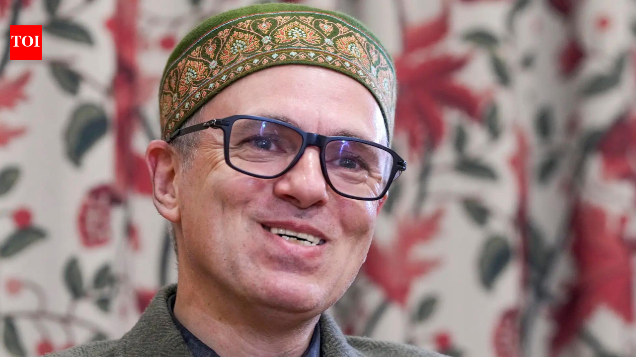 J&amp;K CM's advisor calls for revival of panel to oversee Kashmiri Pandits' return, rehabilitation