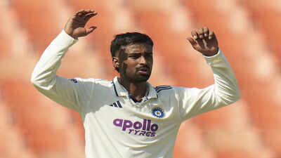 ind-vs-afg-test-match-day-2.jpg