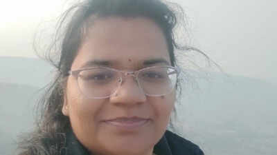 Hyderabad techie jumps to death from 6th floor with 6-month-old; how infant was saved by solar fence cables