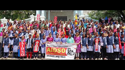 PU college roof collapse triggers protest in Kalaburagi