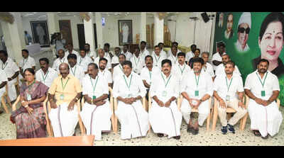 AIADMK reviews assembly poll loss, denies mass exodus to TVK