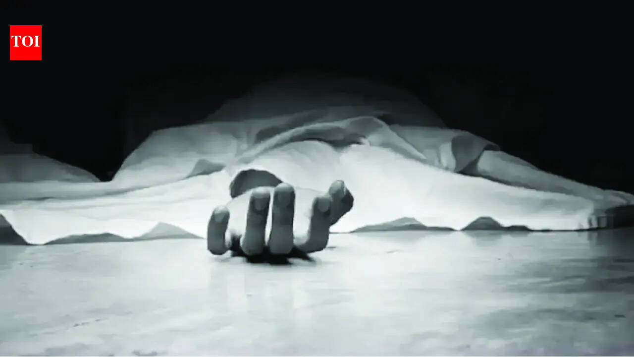 Mumbai biker booked after 21-year-old pedestrian dies