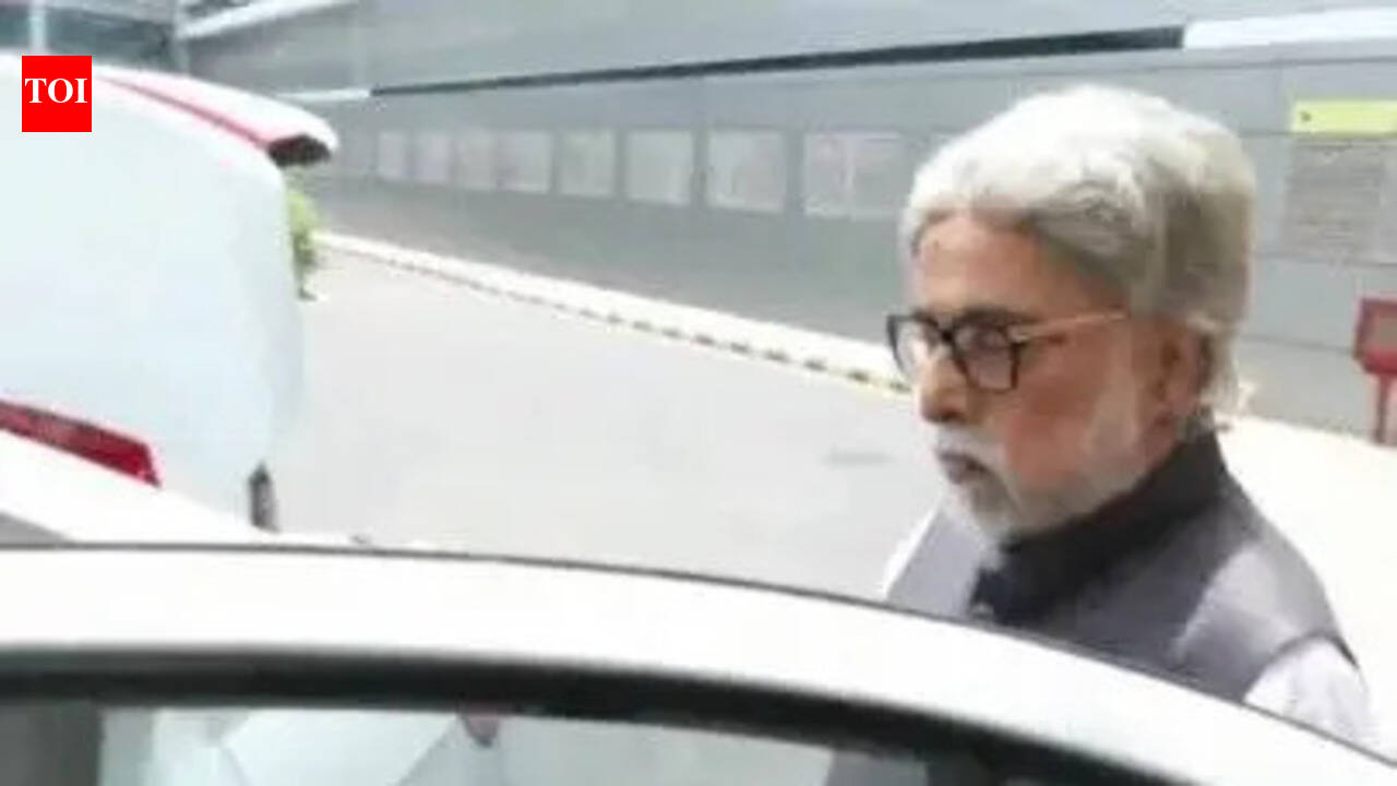 In late flip, Sudip joins TMC rebel camp, meets Shah in Del