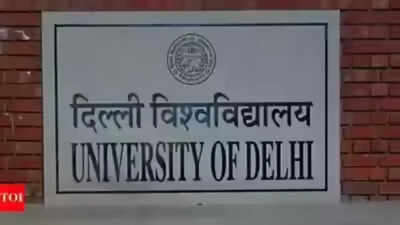 Campus entry banned for DU teacher for 'clicking’ photo of student during exam in college canteen; ICC probes
