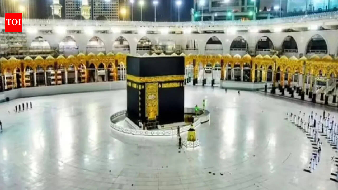 Ahead of Hajj 2026, Saudi Arabia suspends 21 Umrah companies over violations, poor performance