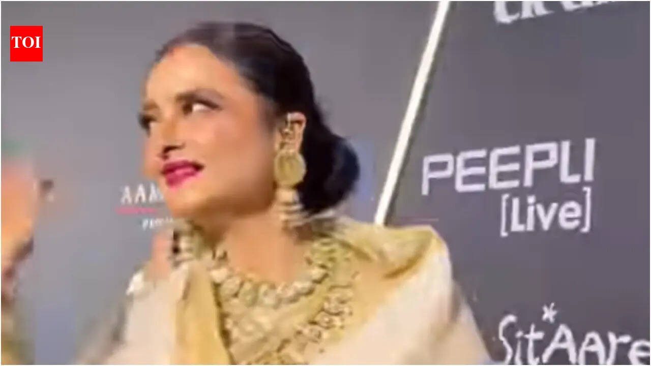 Rekha wishes to collaborate with Aamir Khan at his production house's 25th anniversary event: 'I really do wish and pray'