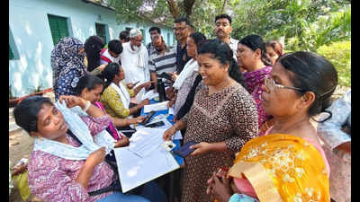 Surge in women voter deletions raises concerns over SIR: Forum