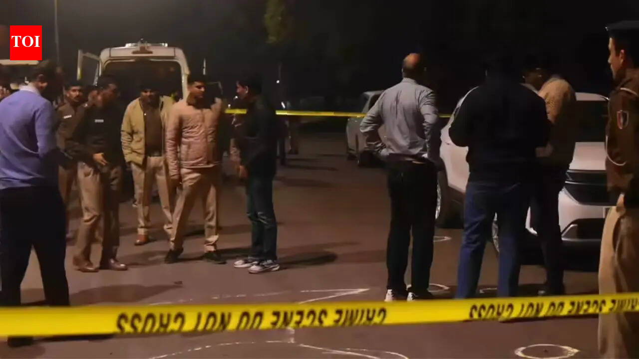 Bengaluru woman found dead, boyfriend unconscious after family fixes her marriage with another man