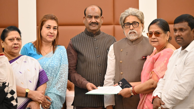 20 rebel TMC MPs to merge with Nationalist Citizens Party, back NDA: Kakoli Ghosh Dastidar