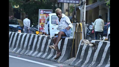 Jaywalker trips over median, runover by truck