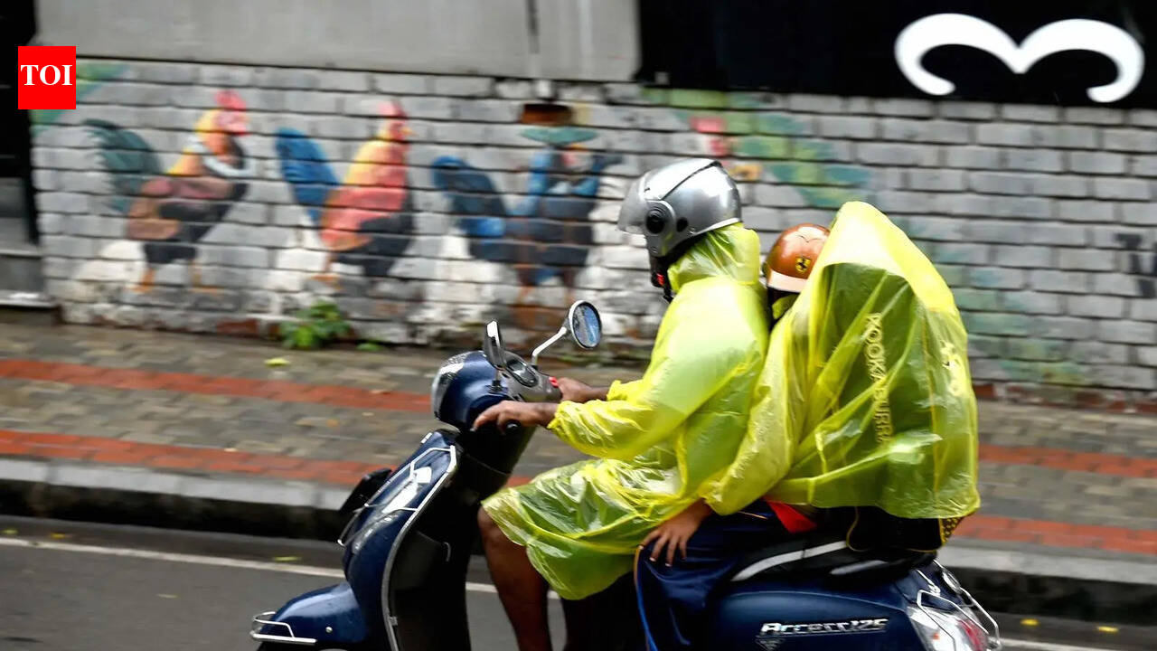 Evening rain slows traffic, more rain forecast this week