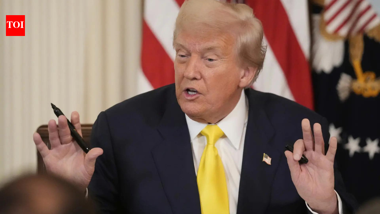 Sunday Bloody Sunday: Trump warns Israel not to blow up Iran deal
