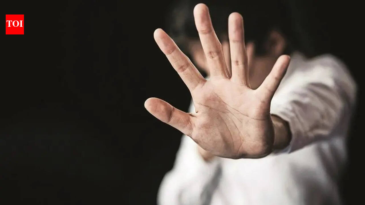 Two sisters raped in Palghar: Absconding accused held from Gujarat