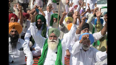 SKM plans public campaign over Punjab's water rights, trade concerns