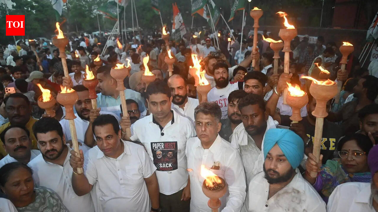 Youth Cong slams govt over NEET paper leak