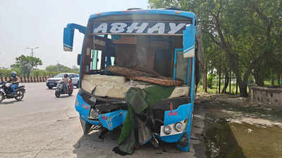 Bus hits divider & flips on Mahamaya flyover, 17 injured