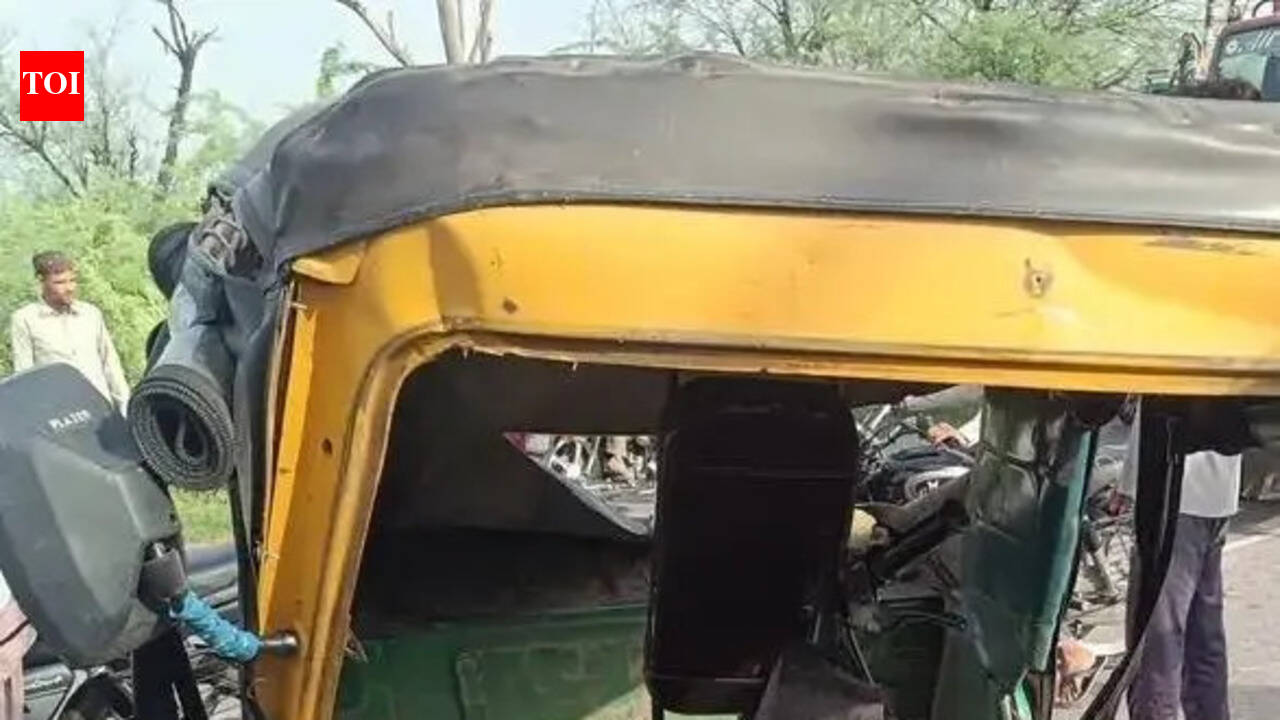 Two die as car crashes into auto on Delhi-Alwar Highway in Nuh