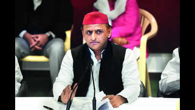 BJP promoting ‘negative politics’, weakening small businesses: Akhilesh
