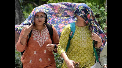 Hot, humid days ahead; mercury to rise by 3-5°C in coming days