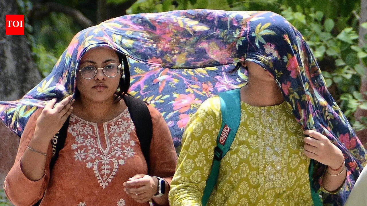 Hot, humid days ahead; mercury to rise by 3-5°C in coming days