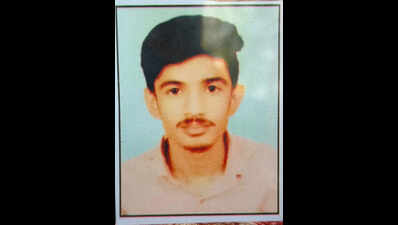 ‘Sleeping soldier’ blamed for collision between car and e-rickshaw that kills 17-year-old boy in Ludhiana.