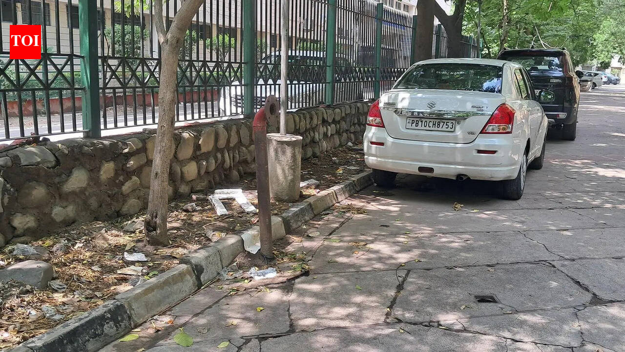 Bomb hoax exposes real fire traps in Ludhiana, 20 civic offices in extinguisher rush.
