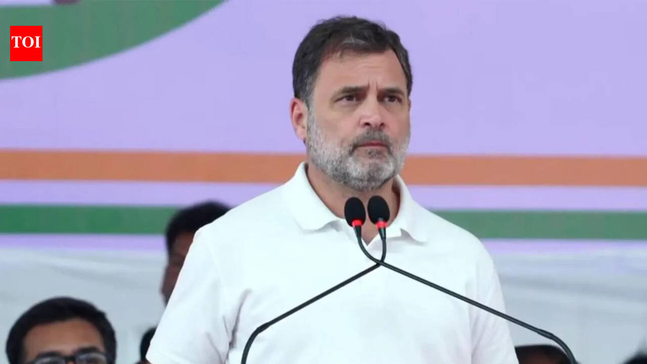 Will Modi take up sailor deaths with Trump, asks Congress