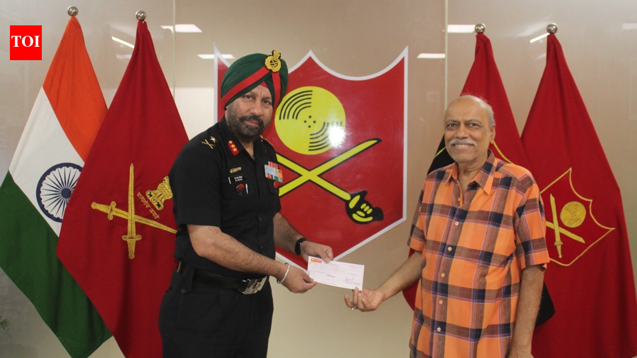 Retired banker who planned to travel the world with his wife donates Rs 25 lakh to Indian Army after her death​​