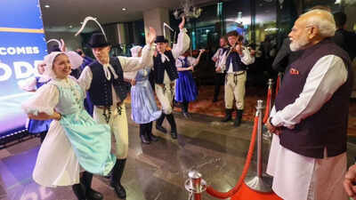 Watch: Slovak nationals welcome PM Modi with Vande Mataram, folk dance performances