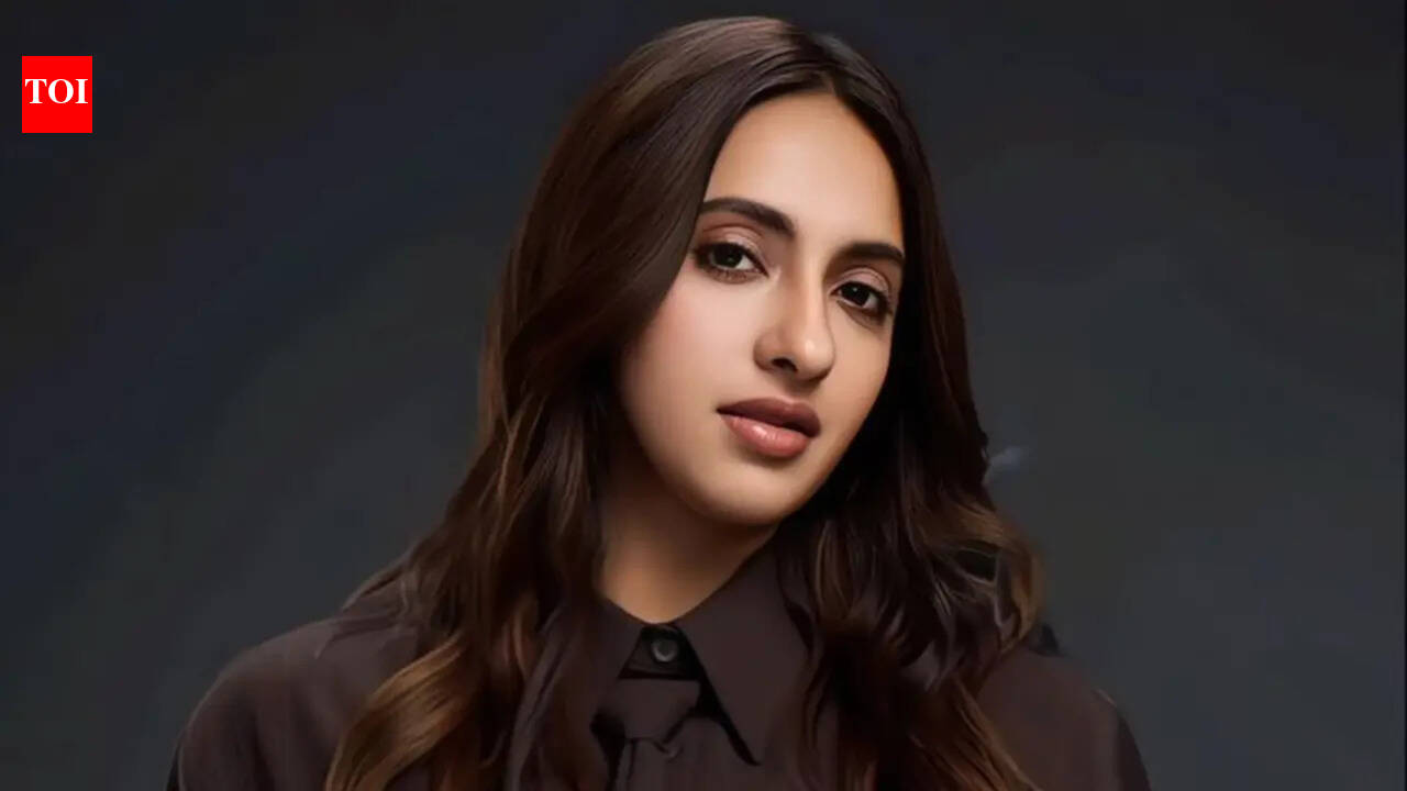 Akansha Ranjan Kapoor on Dr. Gargi’s ethical dilemmas in 'Gram Chikitsalay' Season 2: 'Tougher choices, greater responsibility'
