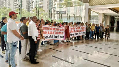 Noida residents oppose Common Area Maintenance fee hike