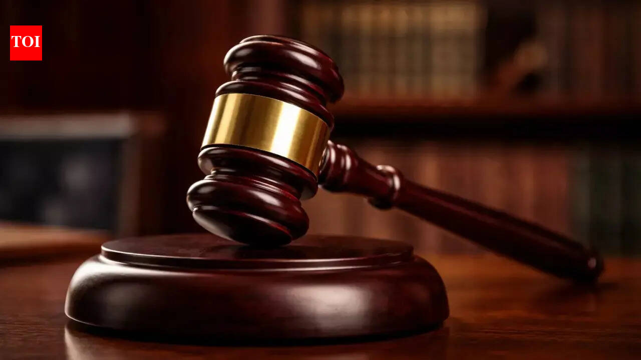 Separate application necessary for permanent alimony under Section 25 HMA: Telangana High Court grants divorce to estranged couple