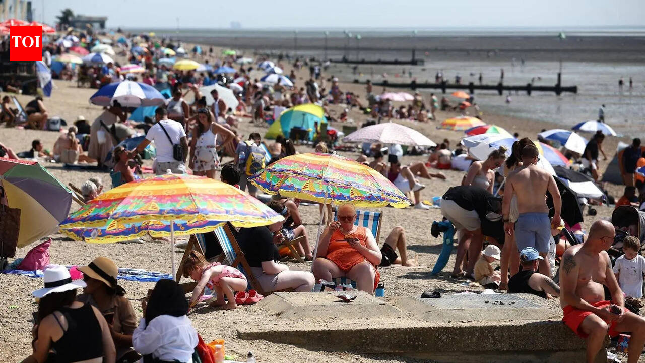 UK to sizzle in 30C heat after days of cool, unsettled weather