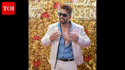  Harshvardhan Rane Ignites the Runway