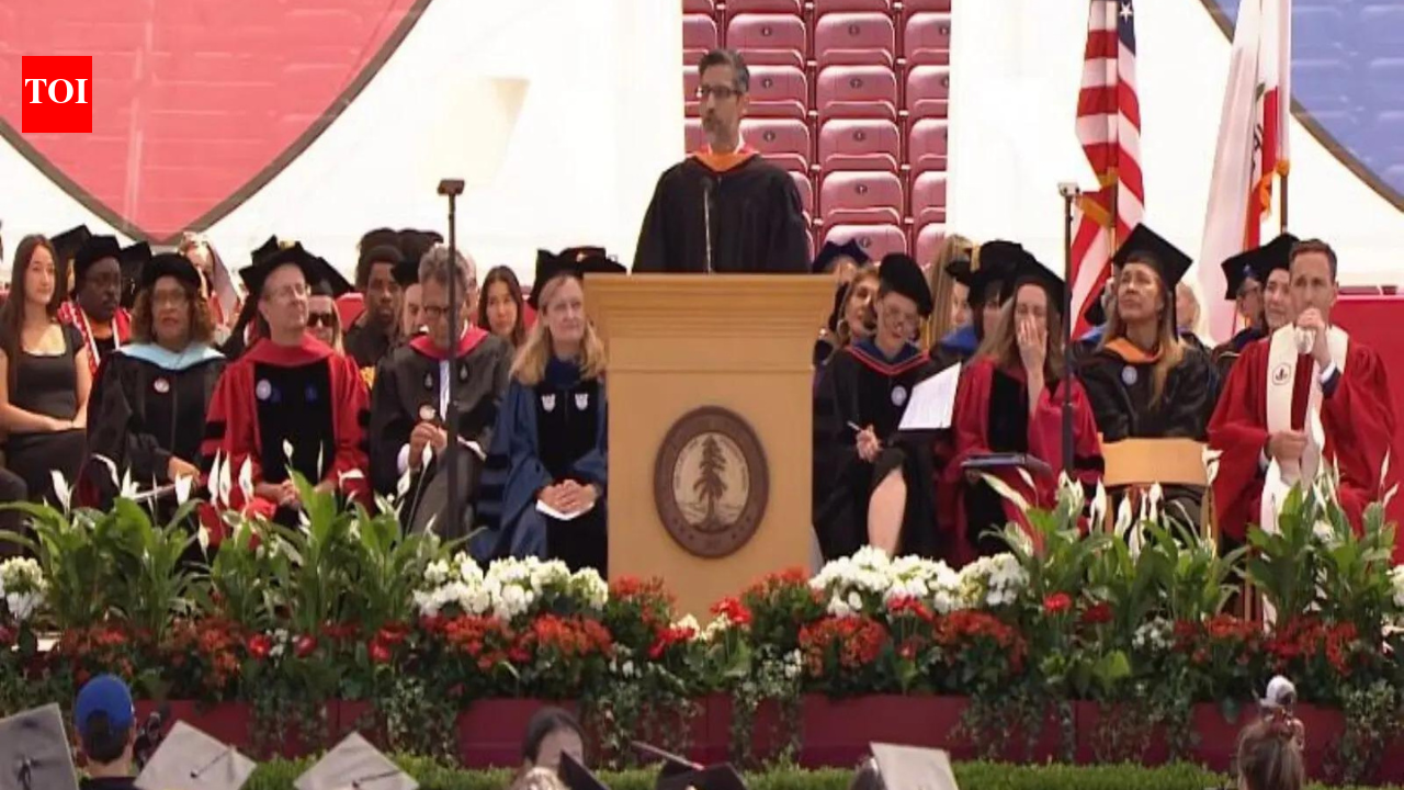 Unsubscribed: 200 Stanford grads opt out of Sundar Pichai's commencement speech