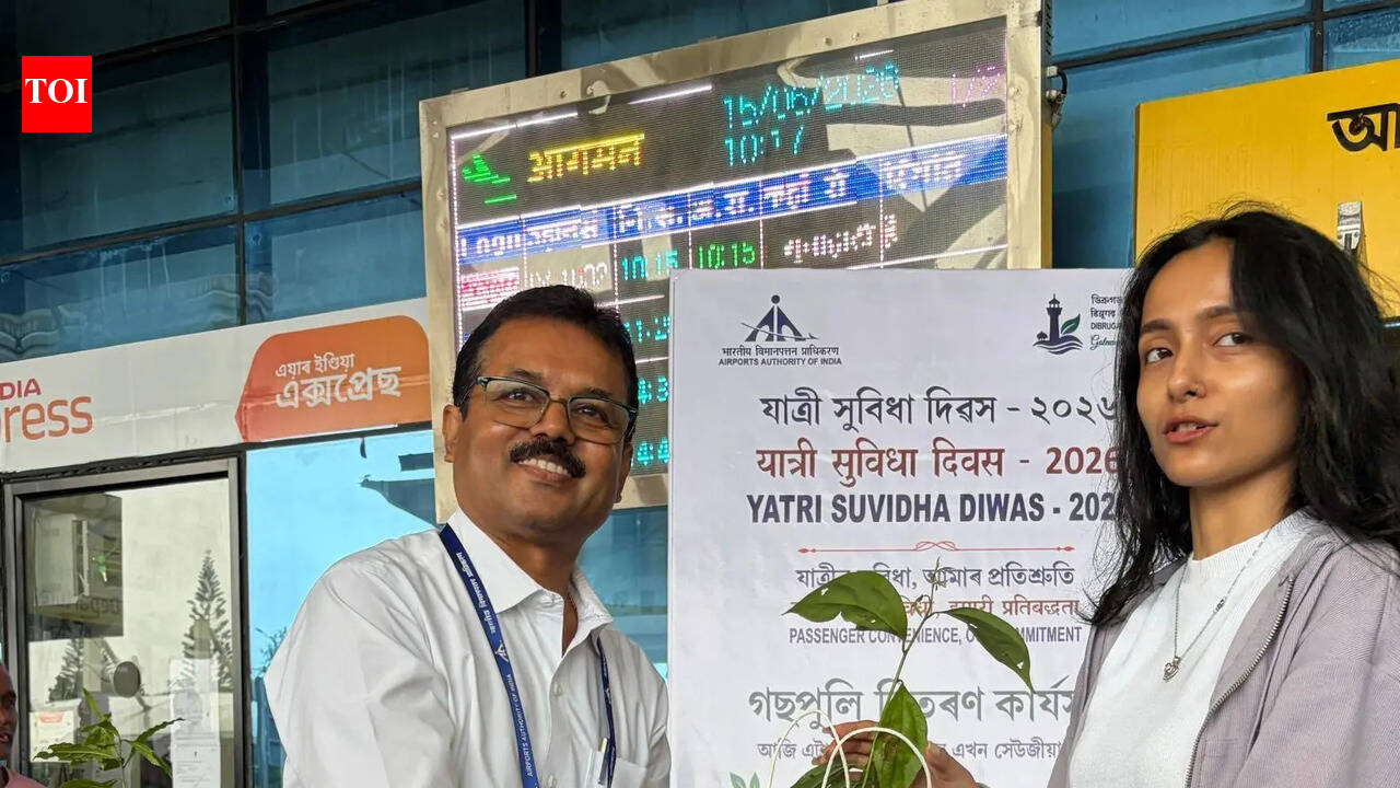 Dibrugarh airport welcomes passengers with tree aaplings on Yatri Suvidha Diwas