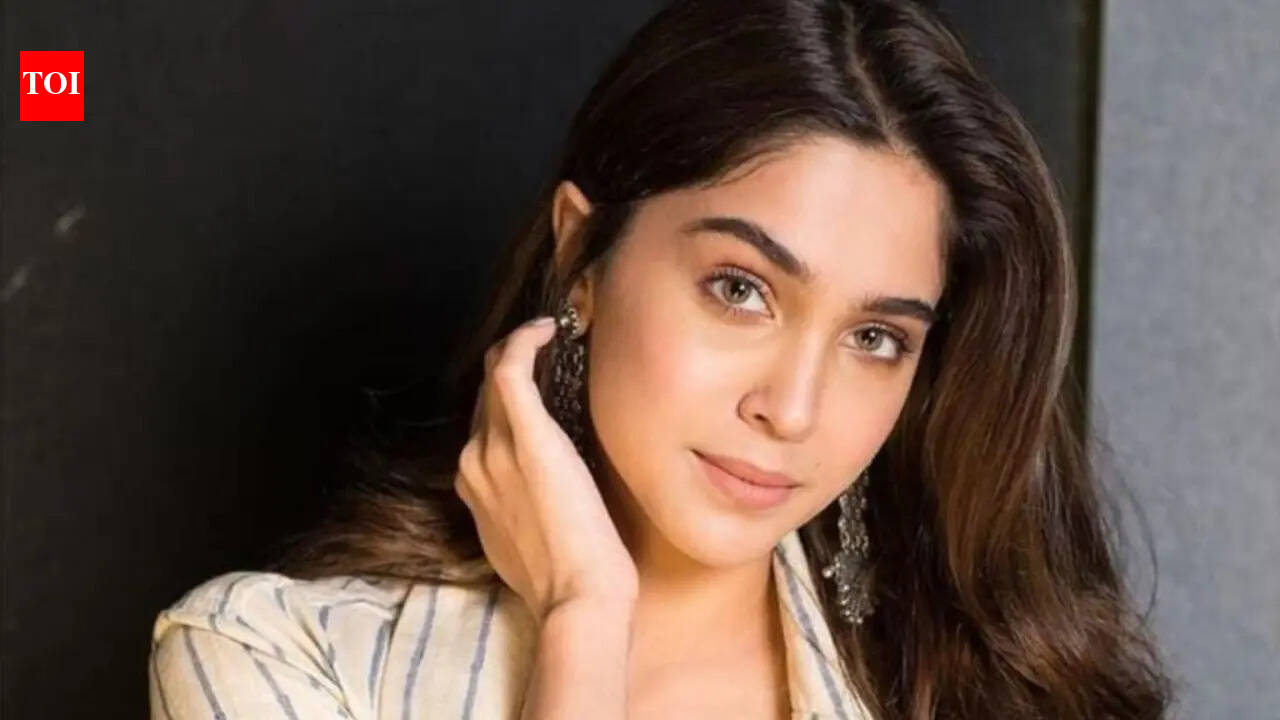 Sharvari set for another major Bollywood move; In discussions for Luv Ranjan-Kartik Aaryan film - Reports
