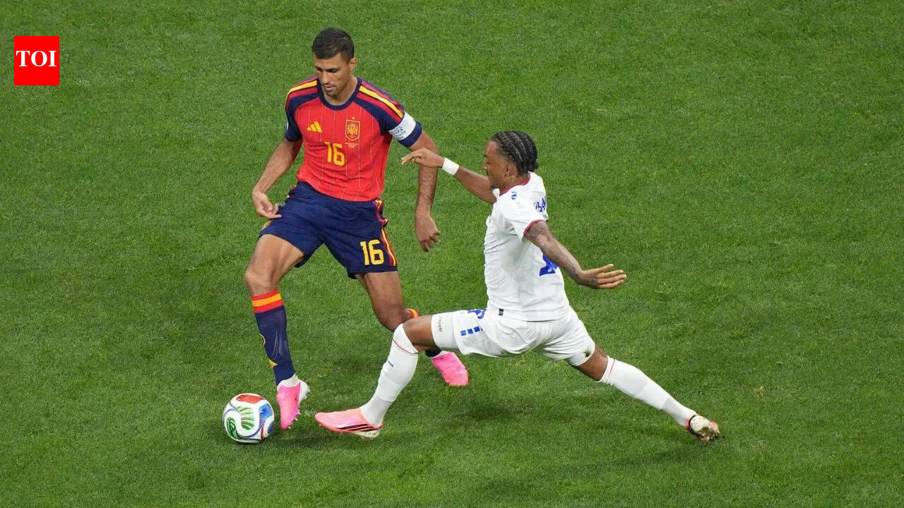 FIFA WC, Spain vs Cape Verde Live: ESP 0-0 CPV; Spain camp in Cape Verde half