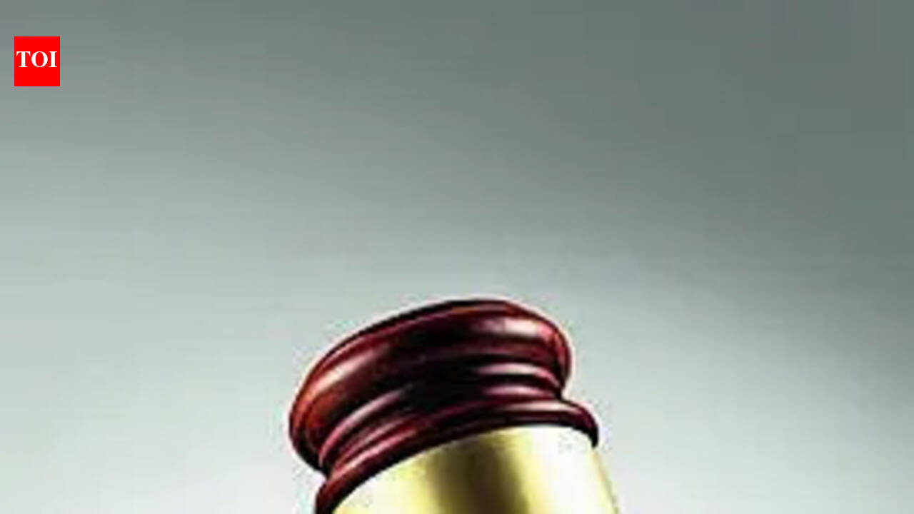 HC quashes FIR in Modi bhavan dispute, says matter civil in nature