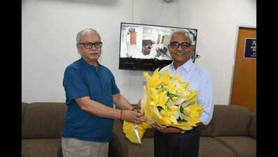 Prof Uma Maheshwar Rao assumes charge as director of MNNIT